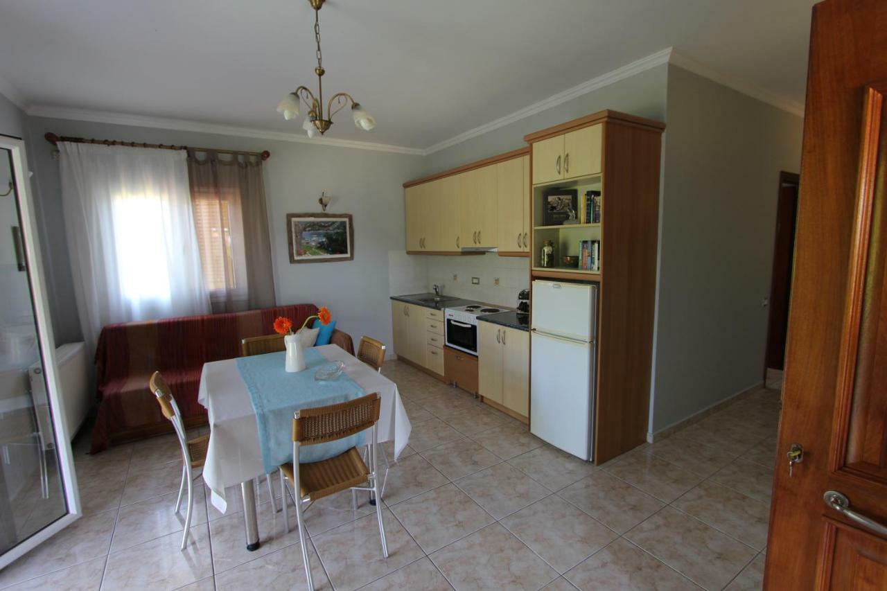 סבורונטה Tosis Apartments מראה חיצוני תמונה