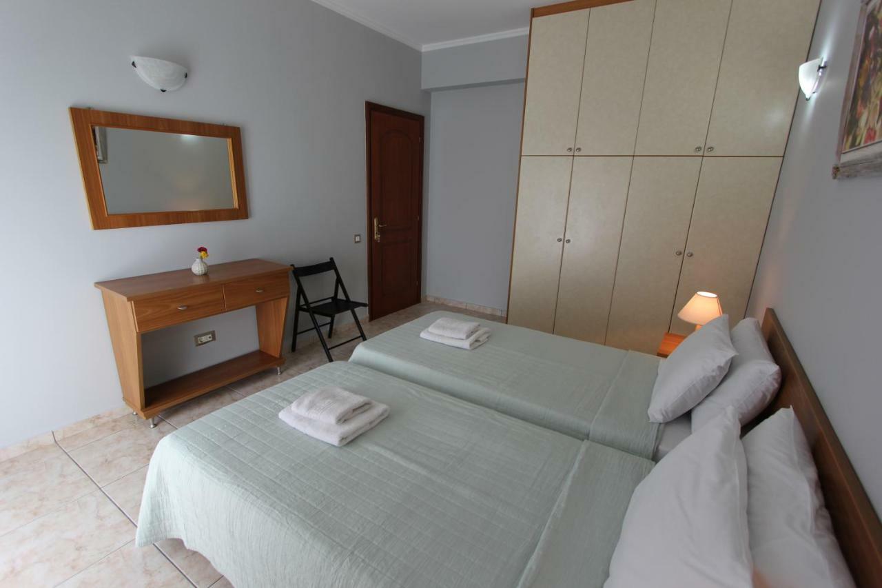 סבורונטה Tosis Apartments מראה חיצוני תמונה