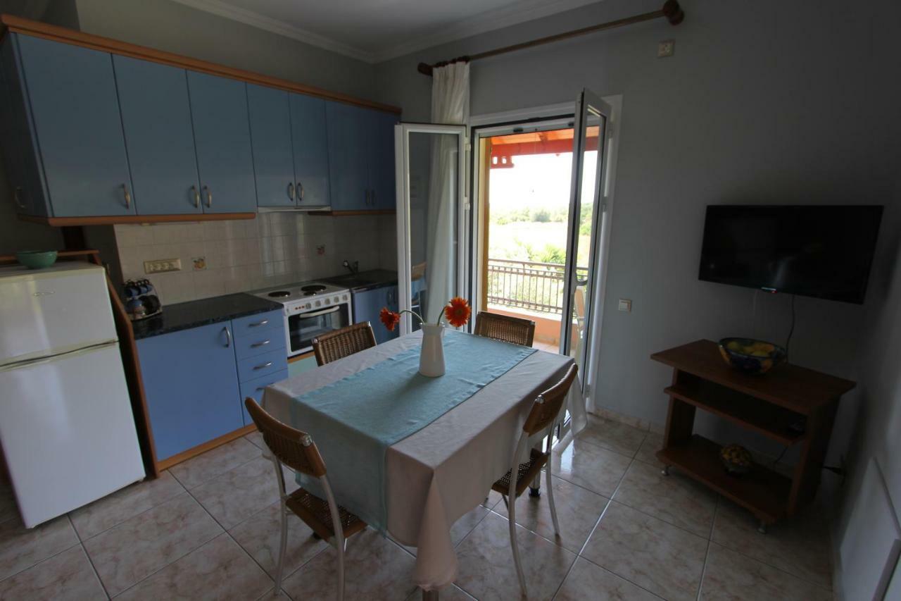 סבורונטה Tosis Apartments מראה חיצוני תמונה