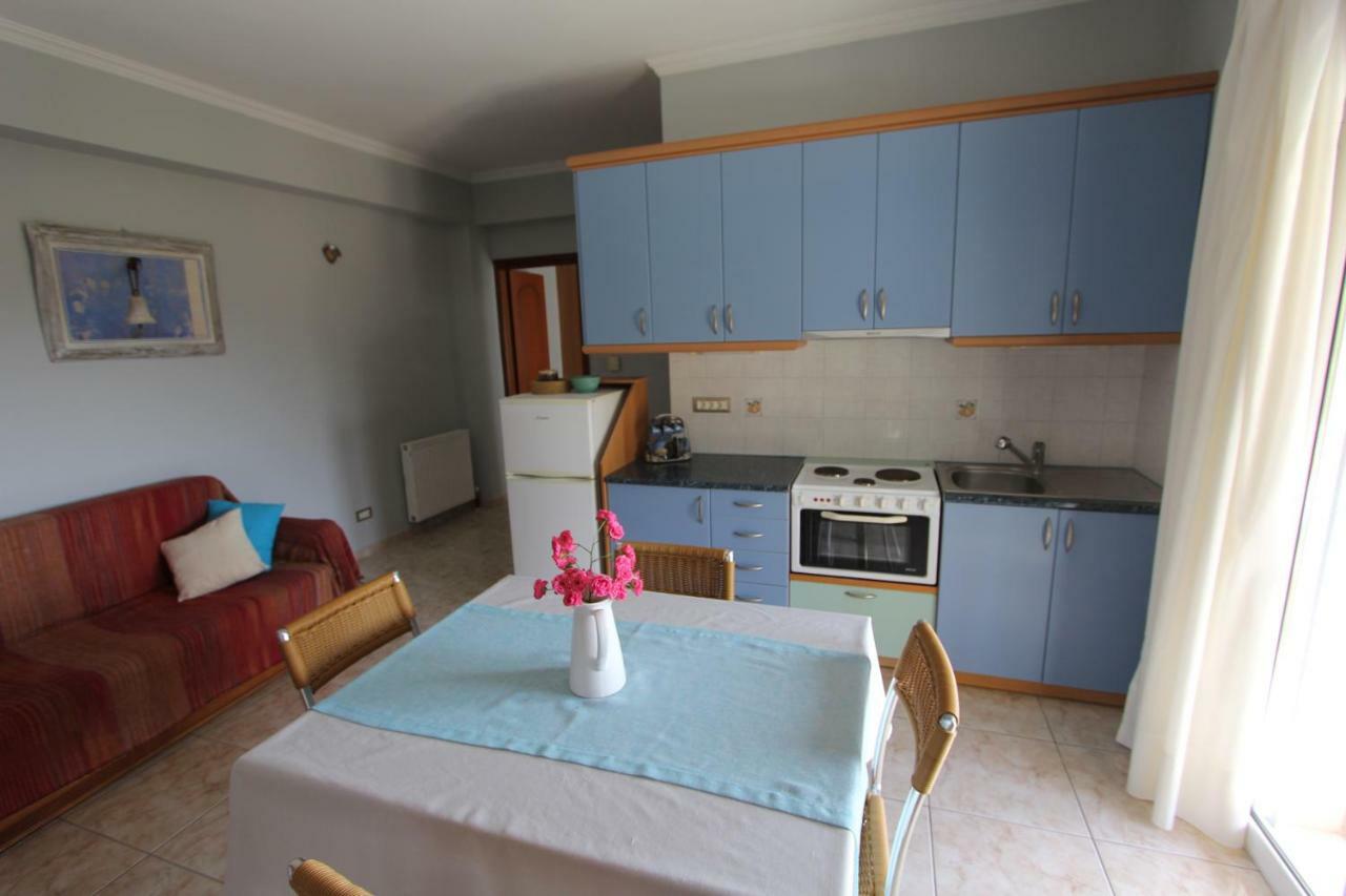 סבורונטה Tosis Apartments מראה חיצוני תמונה