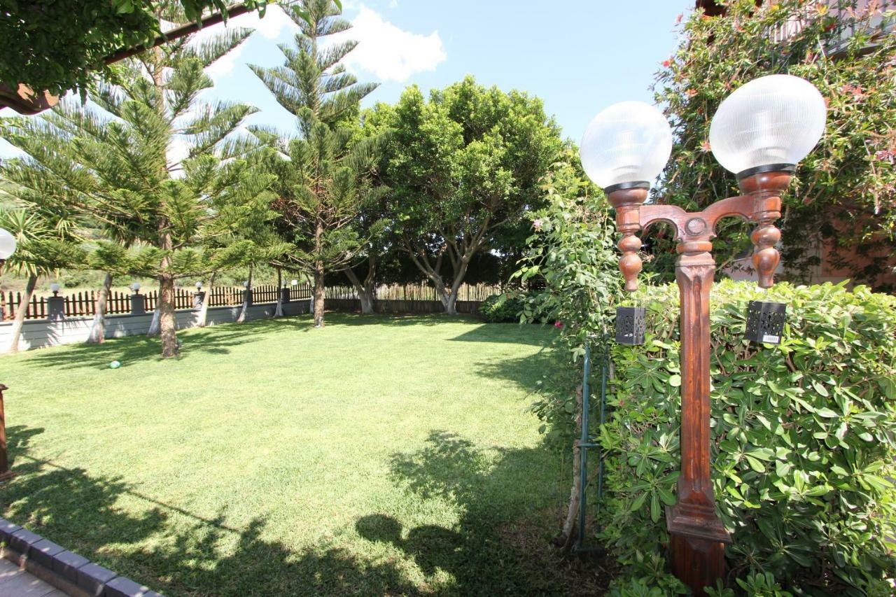 סבורונטה Tosis Apartments מראה חיצוני תמונה